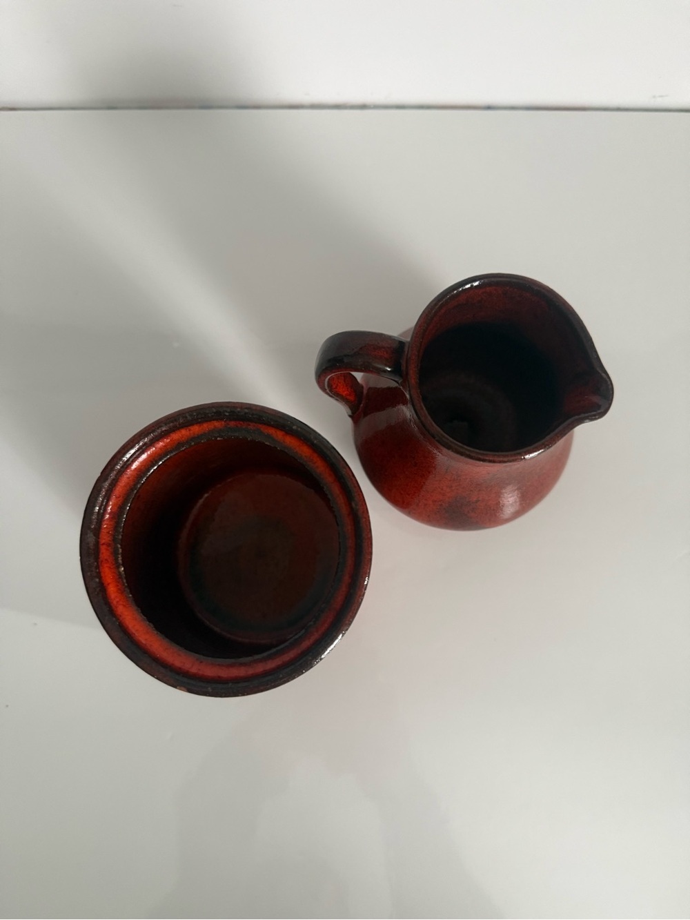 Vintage Pottery Lava Glaze Signed Cream And Sugar Dishes - Picture 3 of 4